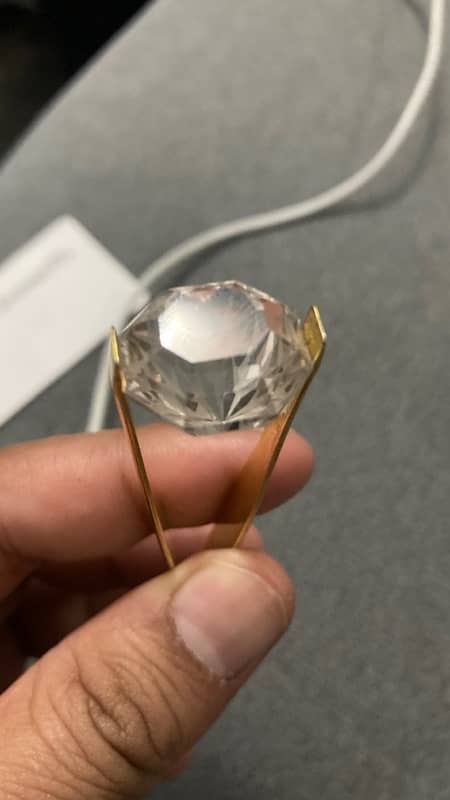 Gemstone Quartz in Daiamond cut 0