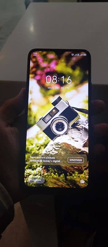 infinix hot 11 play 10/9 condition 5