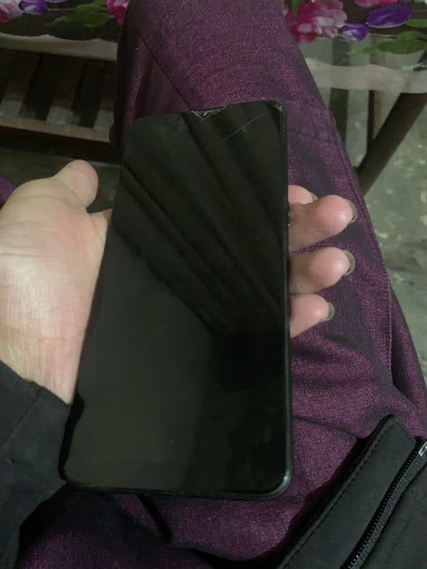 f15 model hai oppo ka 0