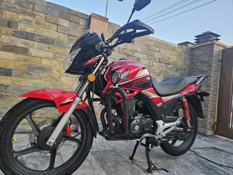 Honda CB 150F 2022 4