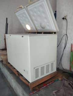 Haier orignal deep freezer orignal Gass 0.303. 895.17. 54 no any falt