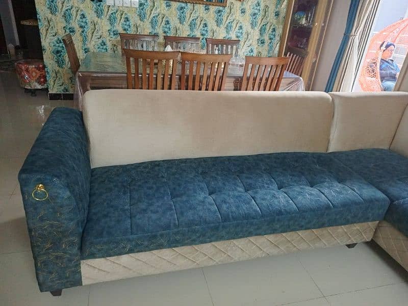 L Shaped sofa 6 seater 1