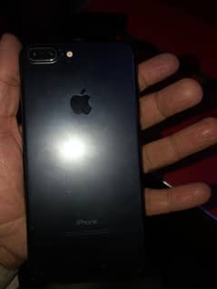 i phone 7 plus 128 gb pta proved with box and chargar