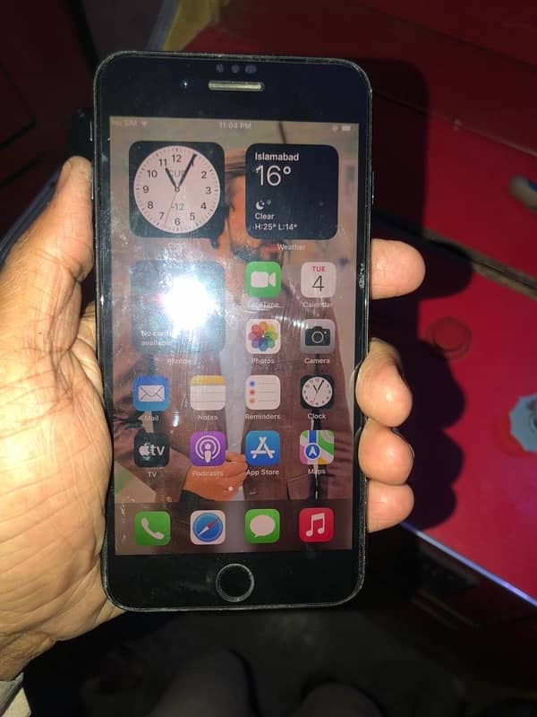 i phone 7 plus 128 gb pta proved with box and chargar 2