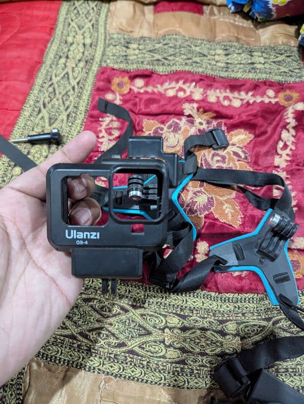 GoPro Hero 11 10/10 condition- 11