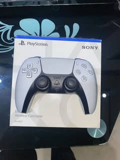 ps5 controller slightly used only one month all ok 10/10