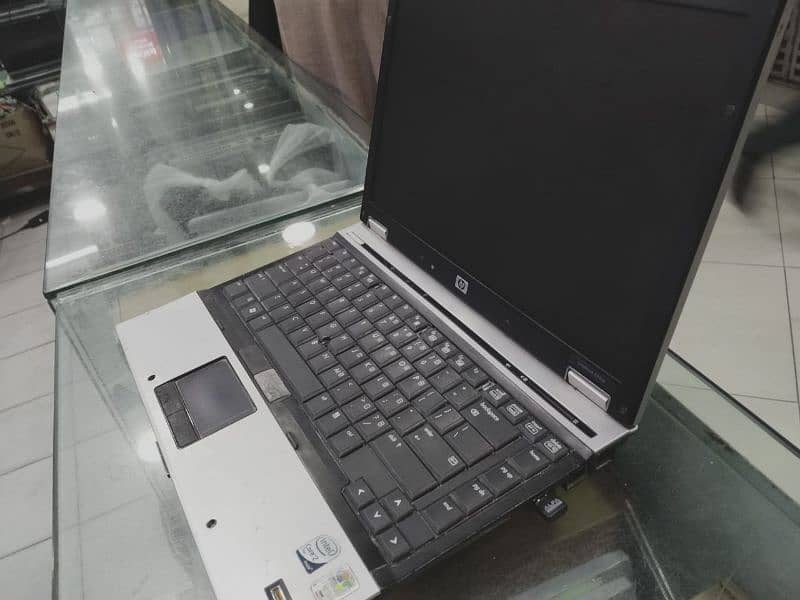 HP laptop with 2gb ram 6