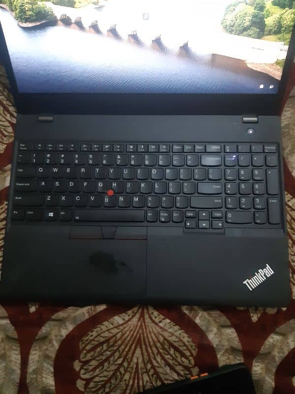 Lenovo thinkpad p52s 16gb ram core i7 7th grneration 0