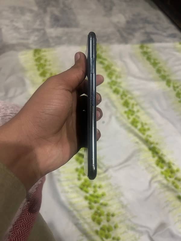 iPhone 11 Pro max 0