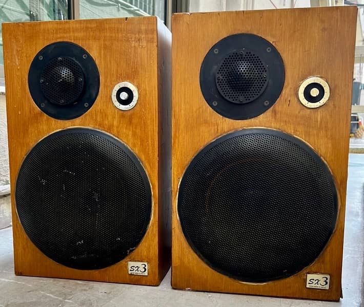 victor speakers 0