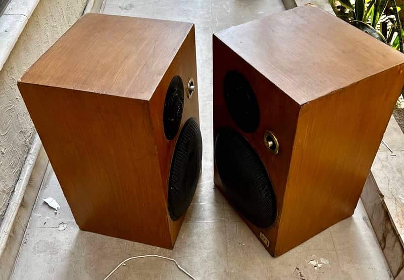 victor speakers 3