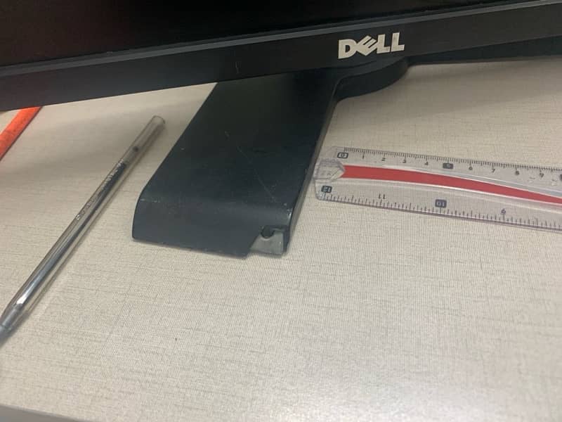 Dell monitor 12 inches 3