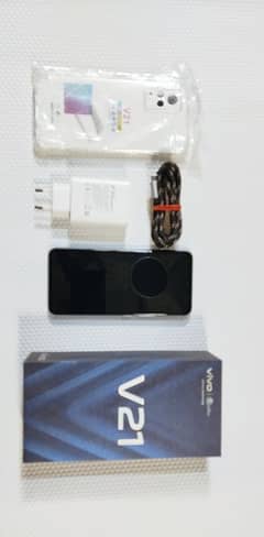 Vivo V21