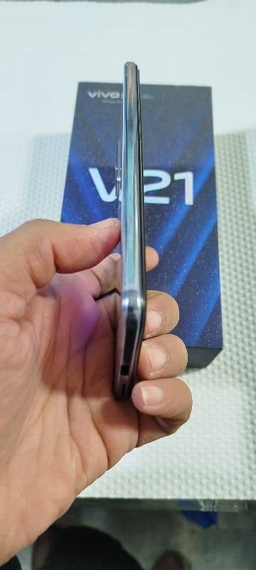 Vivo V21 2