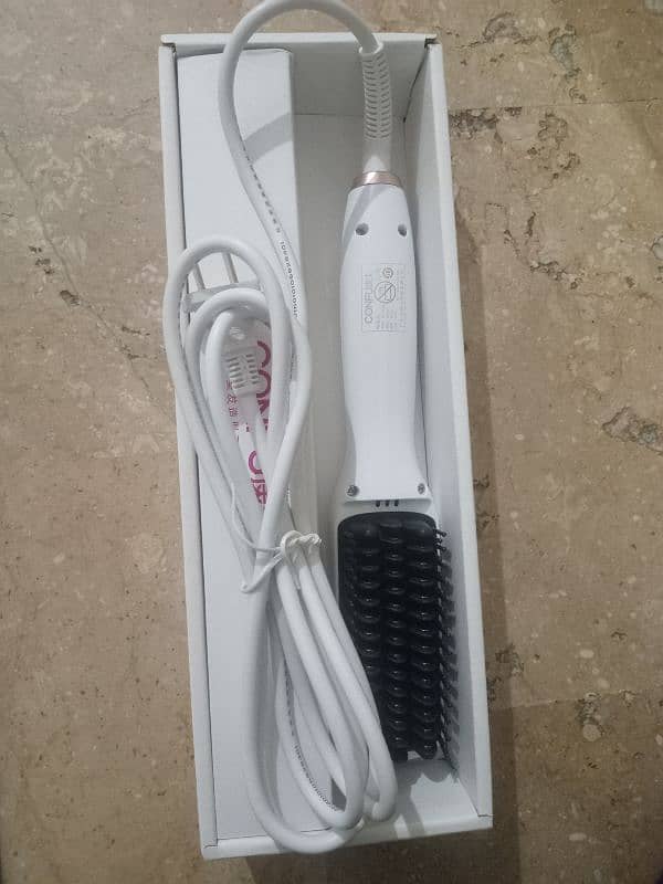 Electric Hair Straightener brush 1