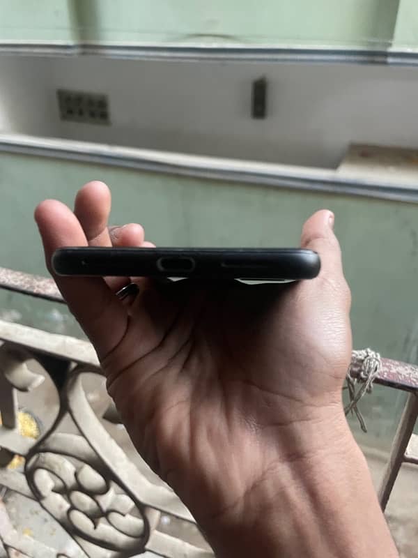 Google pixel 4 XL non pta locked 5