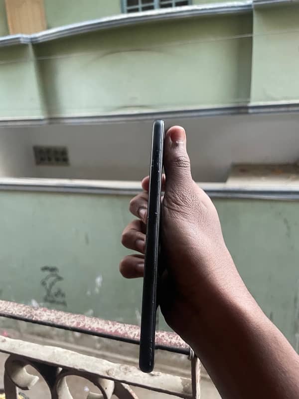 Google pixel 4 XL non pta locked 7