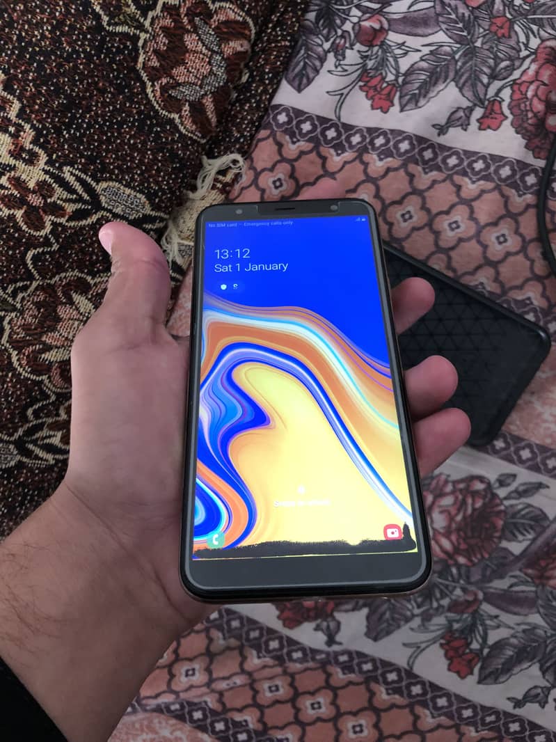 Samsung Mobile J4+ 1