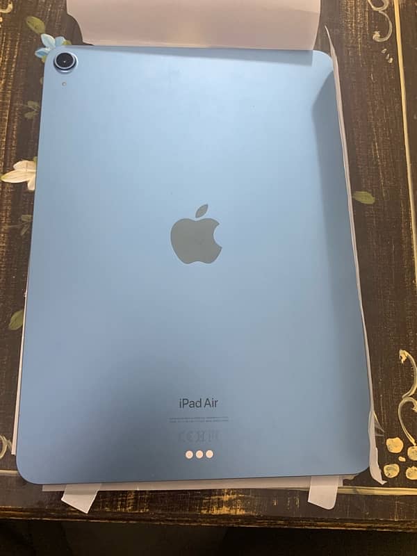 iPad Air 5 (64GB, Blue) with Apple Pencil 2nd Gen – Pristine Condition 4