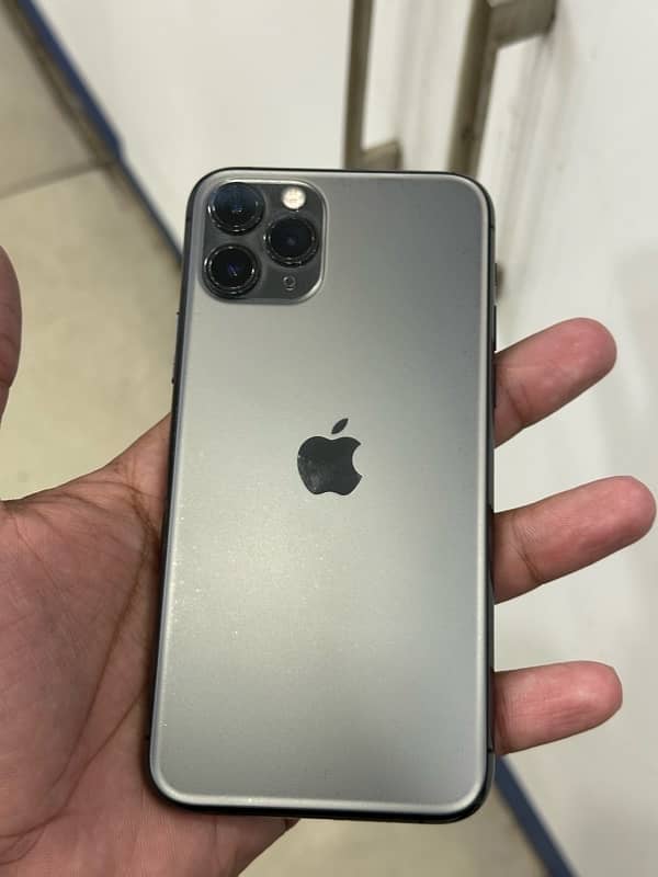 Iphone 11 pro 64 Pta approved 2