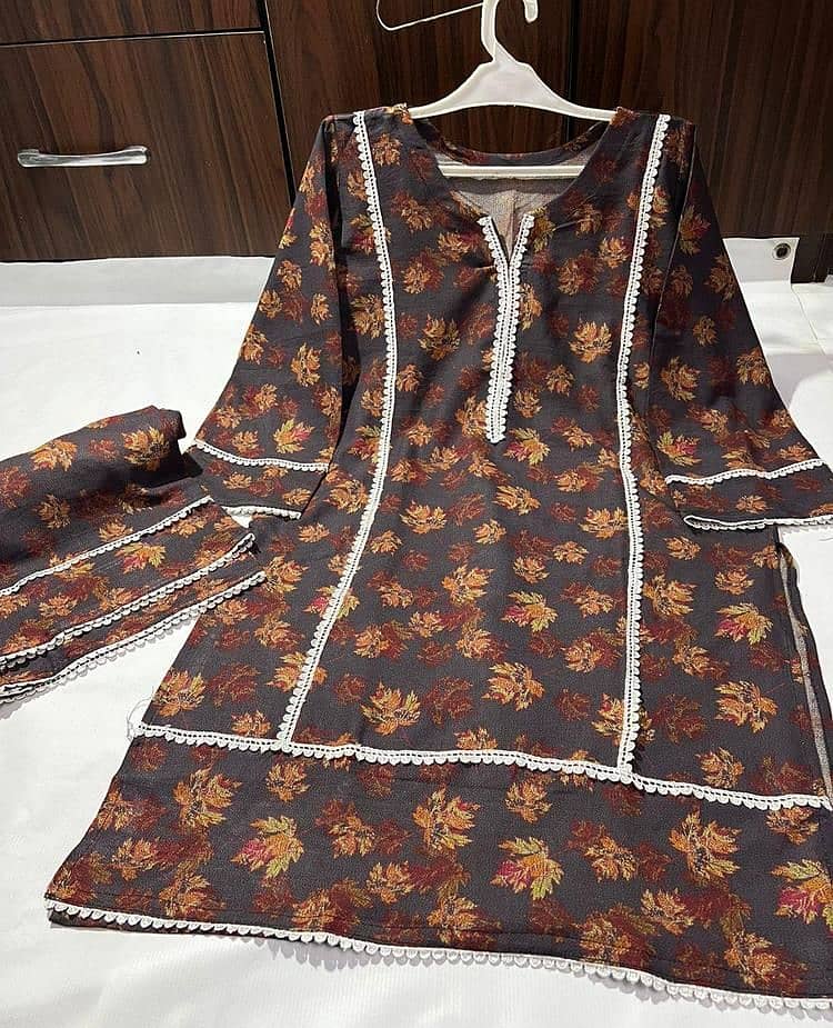 2 pcs printed suit. Only home delivery. 6