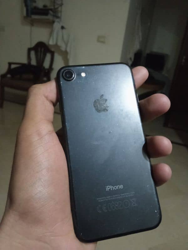 Iphone 7 32gb pta approved 6