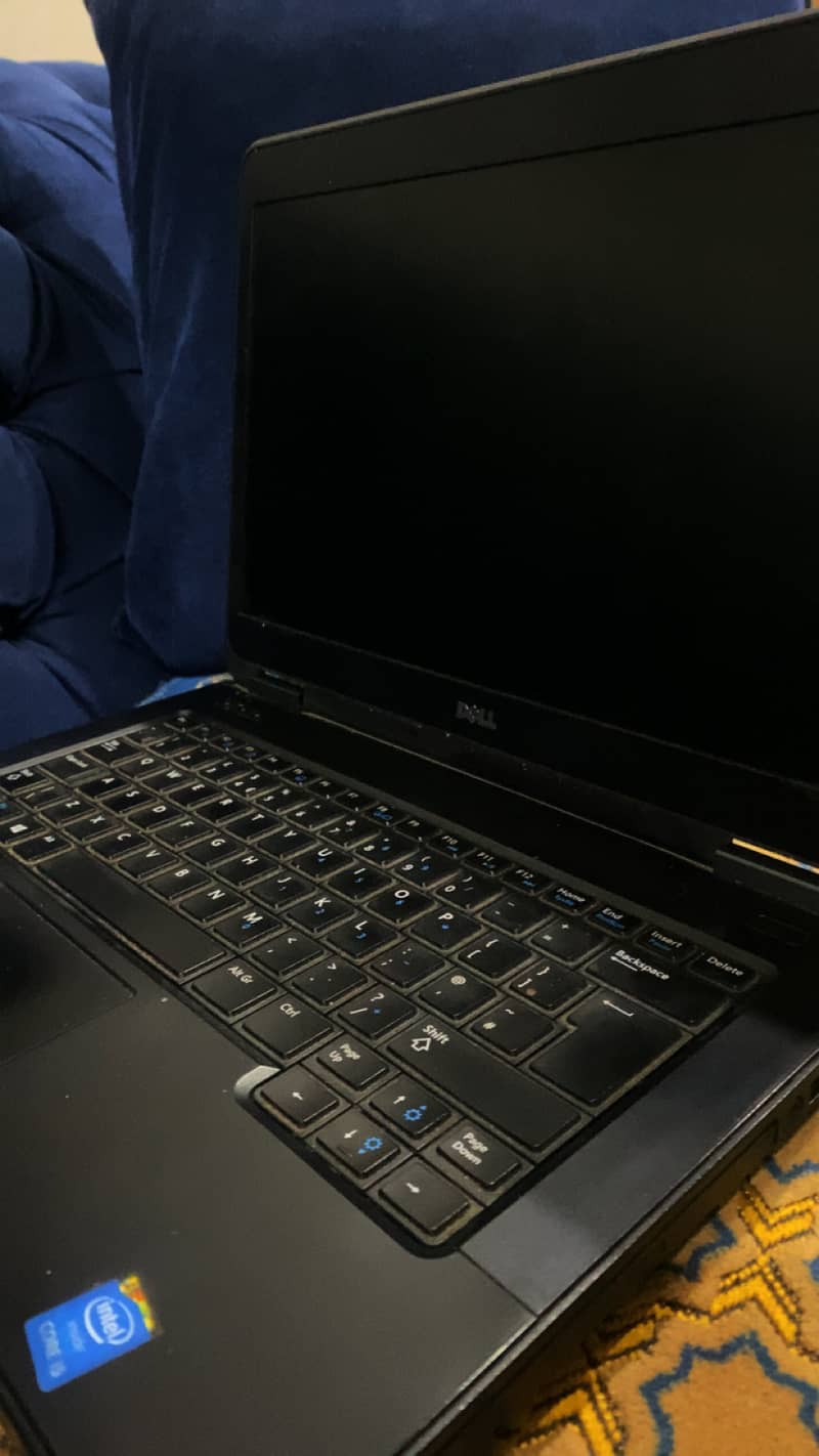 Dell latitude E5440 4