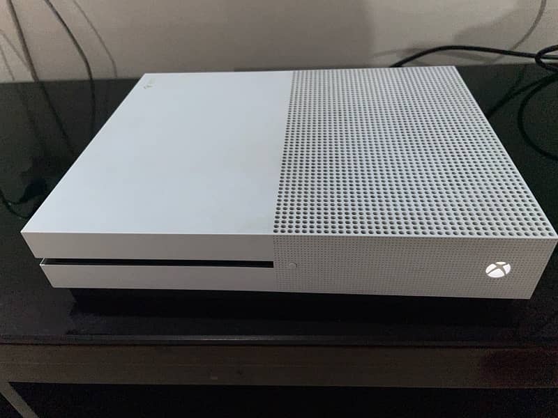 Xbox one S 1tb 0