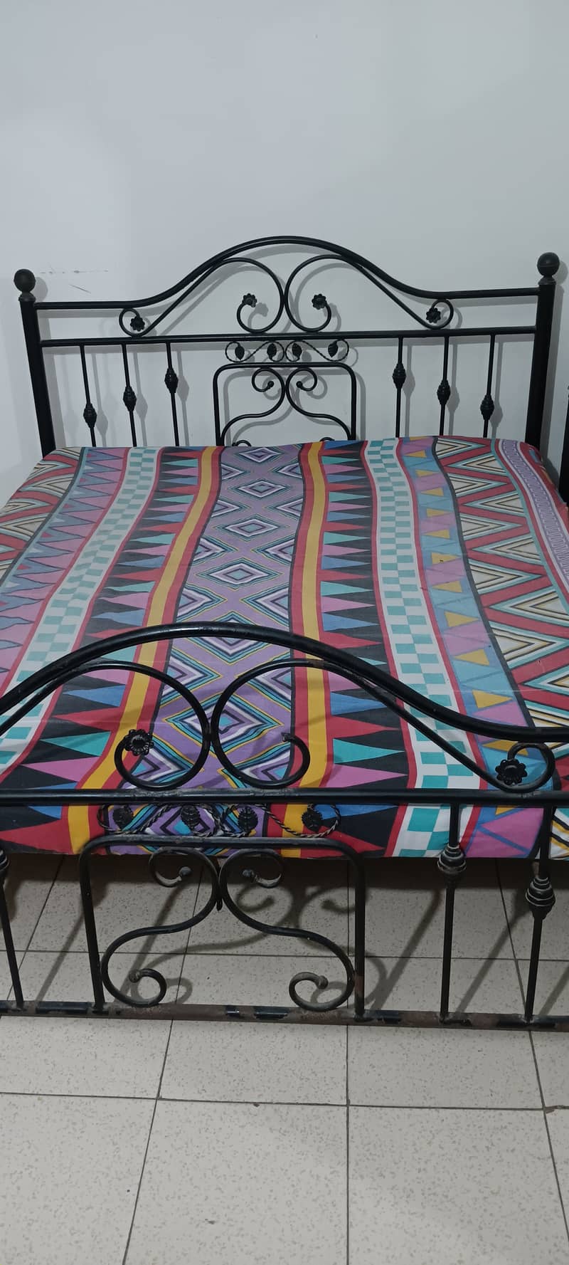 Rod Iron big size bed is available for sale 0