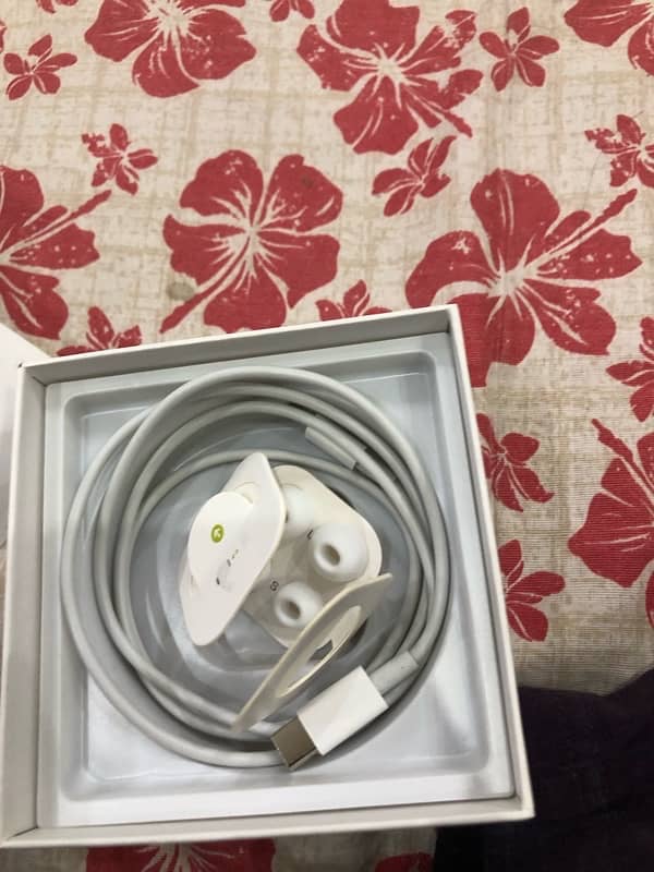 apple copy airpods made in usa contact on this number 03151133287 it 6