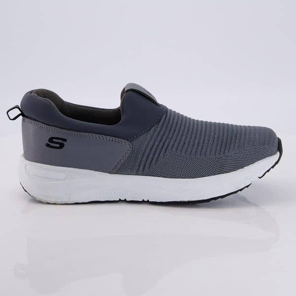 •  Fabric/Material:Mesh •  Product Type: Sneakersl •  Size: 39-44 • 4