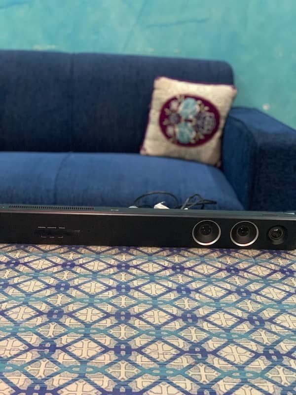 LG SH3B 300W 2.1CH. Soundbar 2