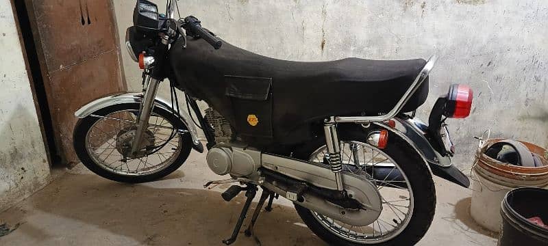 United 125 turned honda 125 1