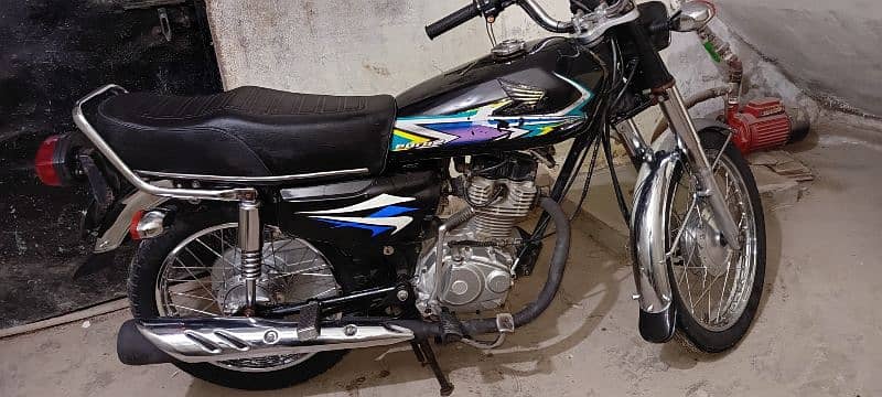 United 125 turned honda 125 6