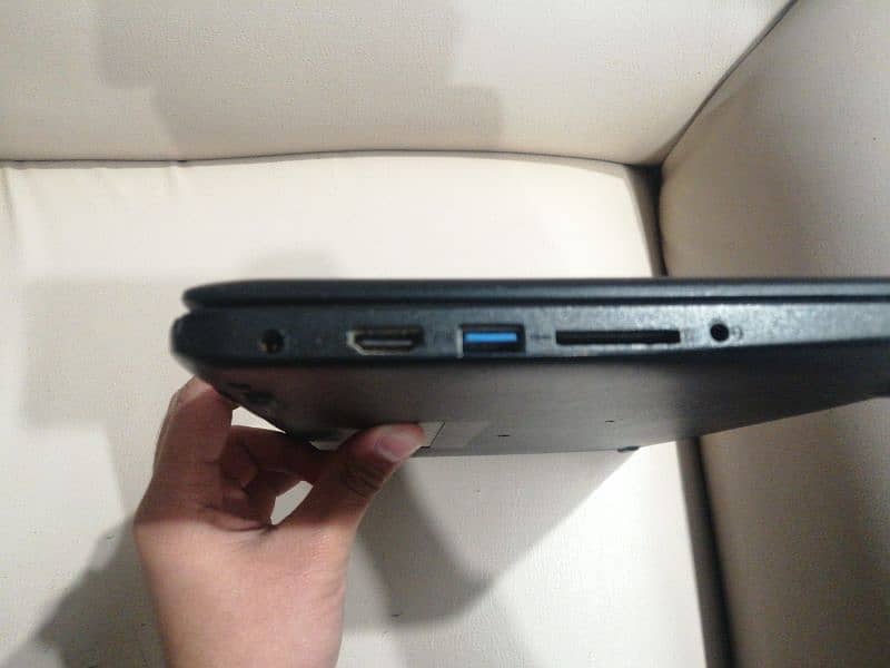 Lenovo Chrome book N23 4