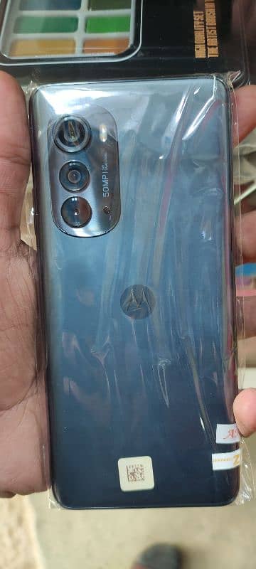 Motorola edge 2022 0