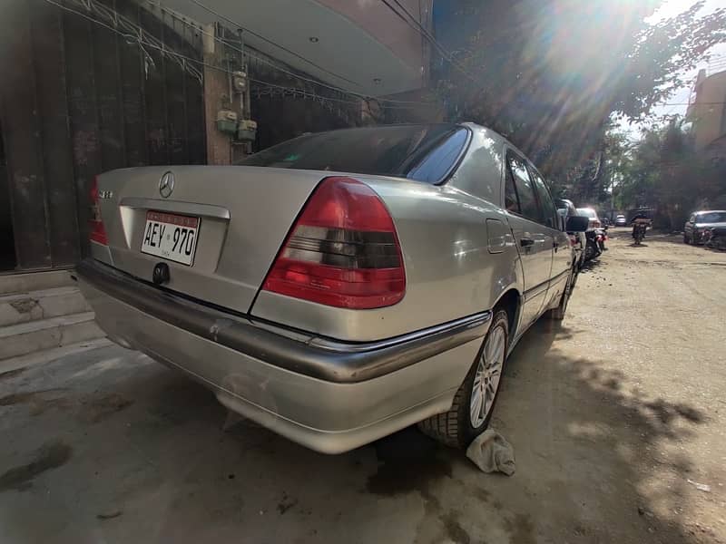 Mercedes C 180 2003 import 4