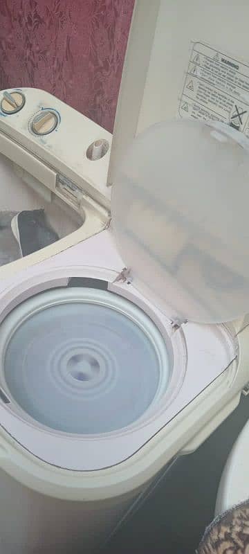 Selling washing machine and dryer 1