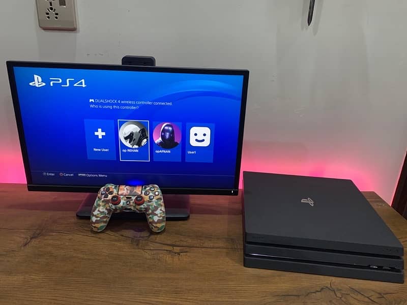 Ps4 Pro 1Tb with All Original Accessories Controllers and 3 CDs 1