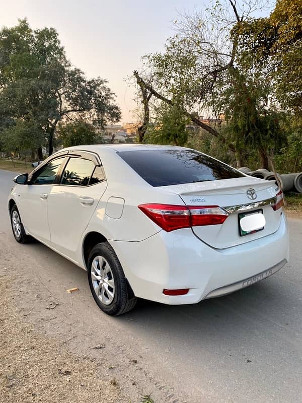 Toyota Corolla GLI 2015 4