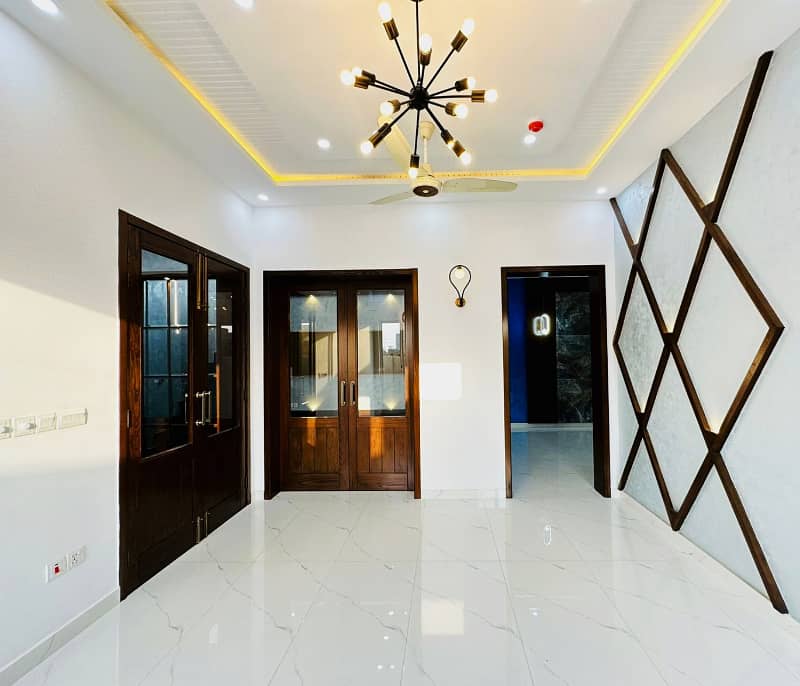 100% Original Ad 10 Marla Modern Design House For Rent In DHA Phase 3 Lahore 30