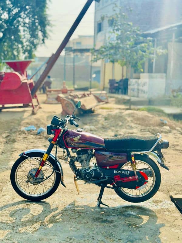 Honda CG 125 fir sale full new condition ( modified) 5