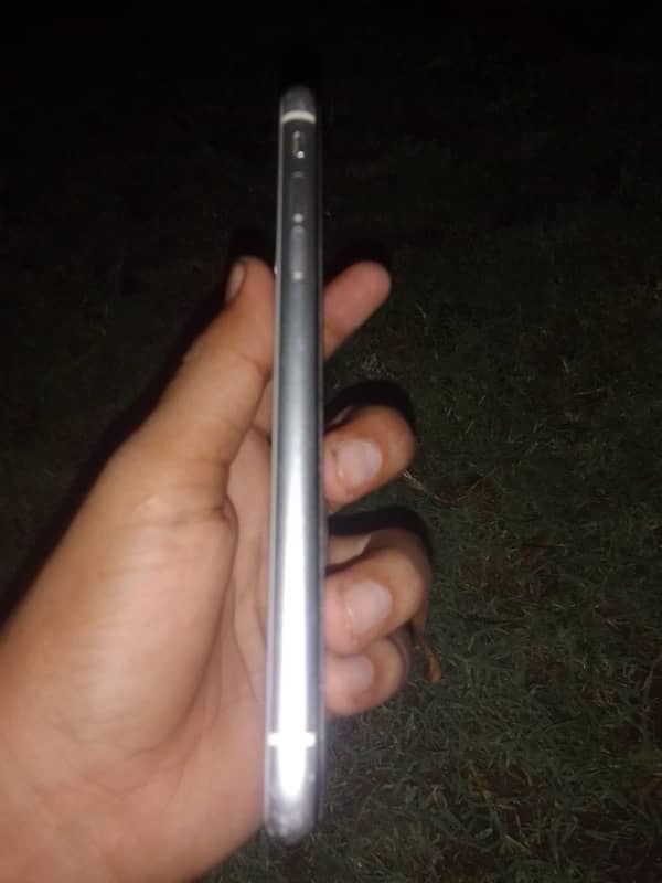 IPhone 11 128GB Non PTA Jv 3