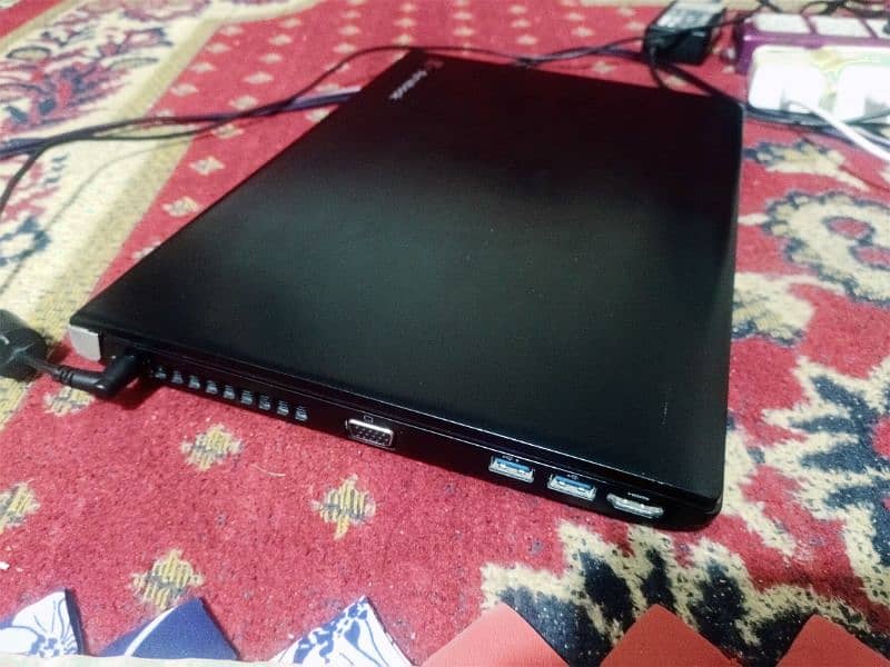 Core i5 Dynabook 6