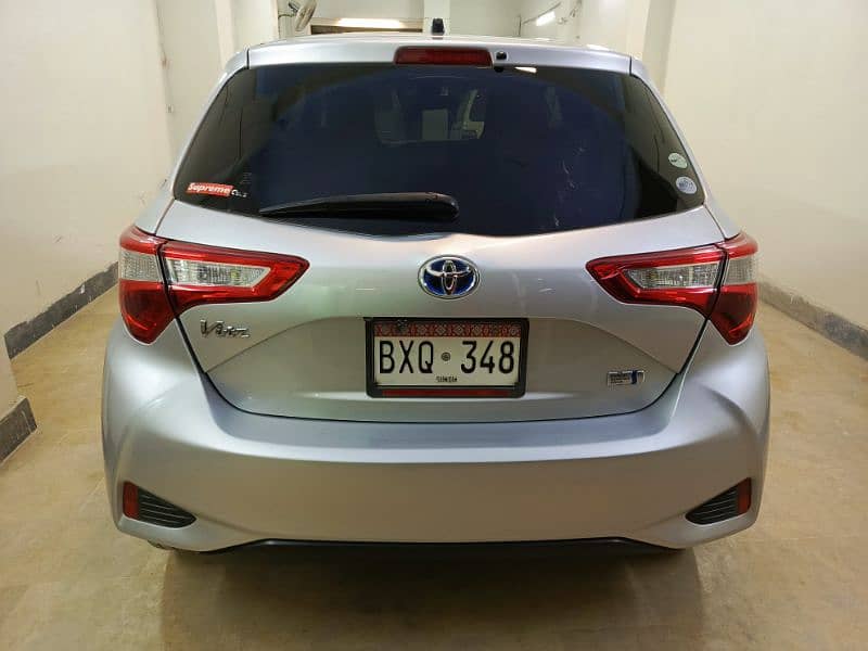 Toyota Vitz 2017 14