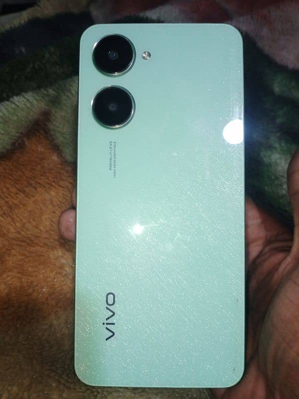 vivo y 03 1