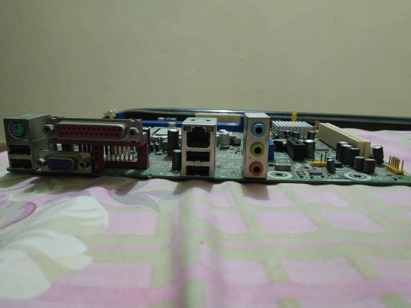 INTEL Desktop Motherboard i3 3rd Generation for sale 2