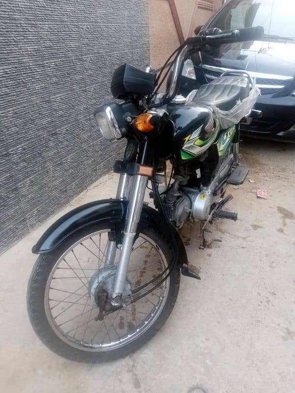 Honda CD70 in awesome condition 0