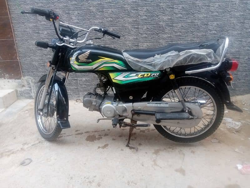 Honda CD70 in awesome condition 1