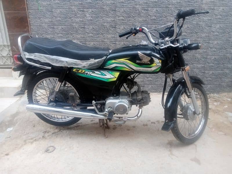 Honda CD70 in awesome condition 3